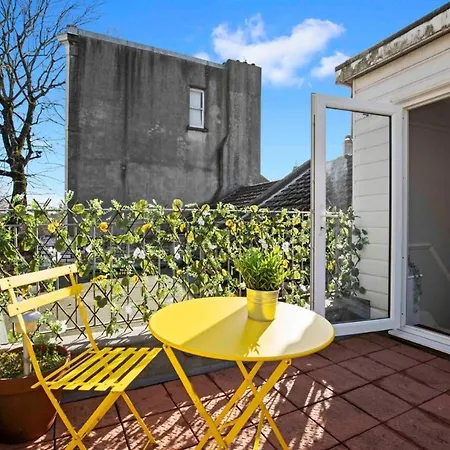 The Townhouse By My Getaways Free Parking Villa Brighton Exterior photo