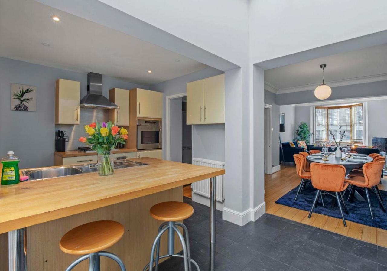 Holiday home The Townhouse By My Getaways Free Parking